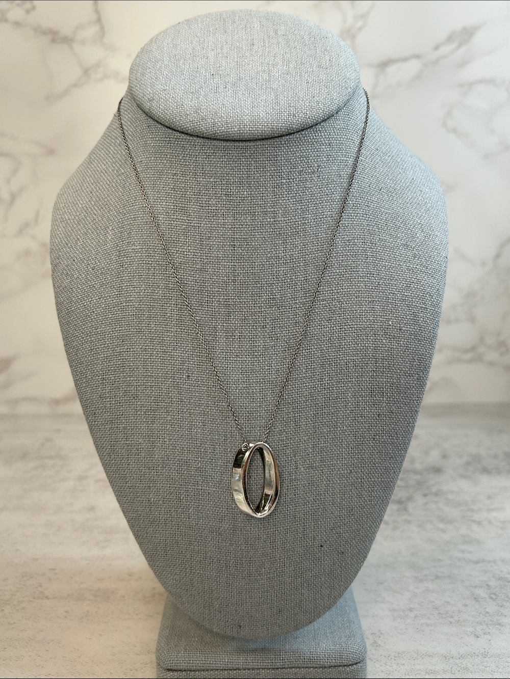 Tiffany & Co Geometric Oval sterling silver pendant necklace